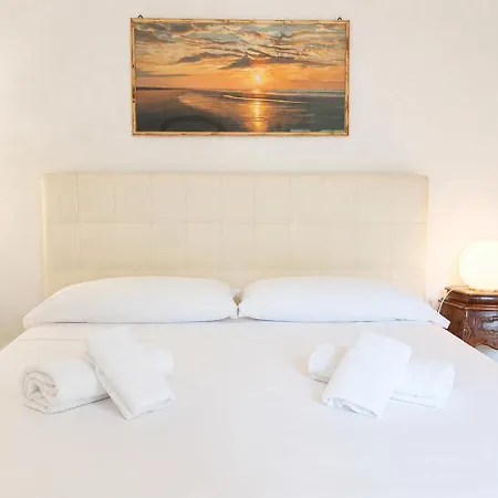 Hostdomus - Casa Medusa Apartment Finale Ligure