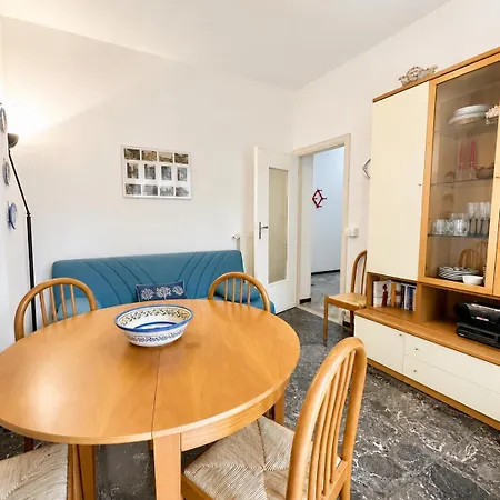 Hostdomus - Casa Medusa Apartment *